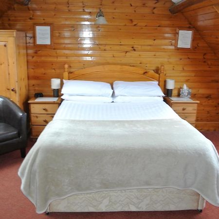 Old Castle Farm Guest House Brecon Exterior foto