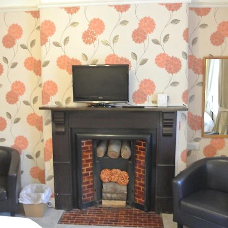 Old Castle Farm Guest House Brecon Exterior foto